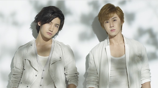東方神起 LIVE TOUR 2012～TONE～