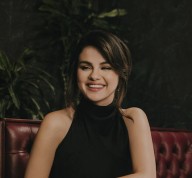 セレーナ・ゴメス_A写TR