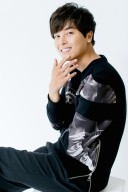 ヨン・ウジン_web